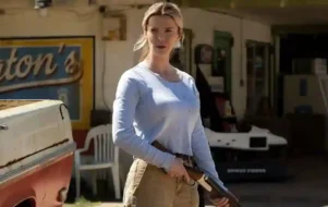 Betty Gilpin Height and Bio: All You Need to Know